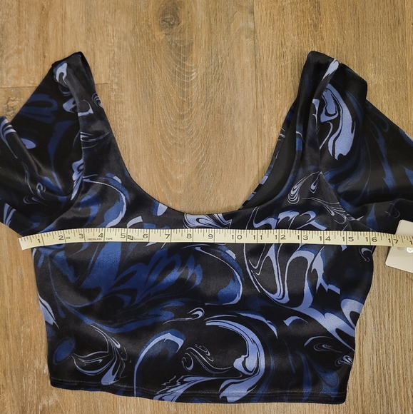 Athleta Exhilerate Velvet Crop Top Size Large Blue - Picture 8 of 12